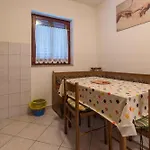 Two-bedroom In Xxxvii * 茨里克韦尼察