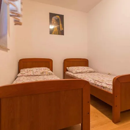 شقة Two-bedroom In Xxxvii *